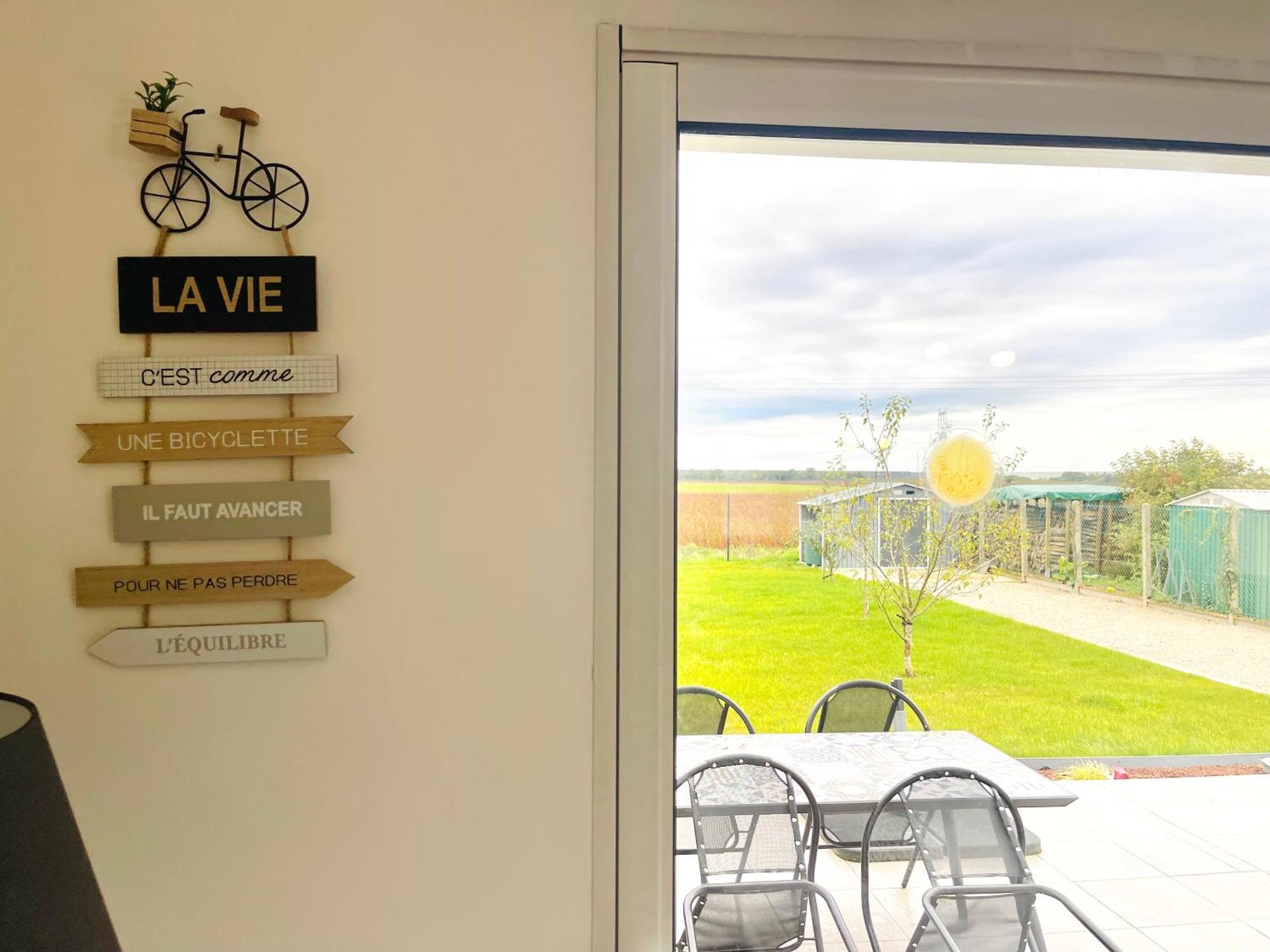 Petite Maison Au Calme Poupry Extérieur photo