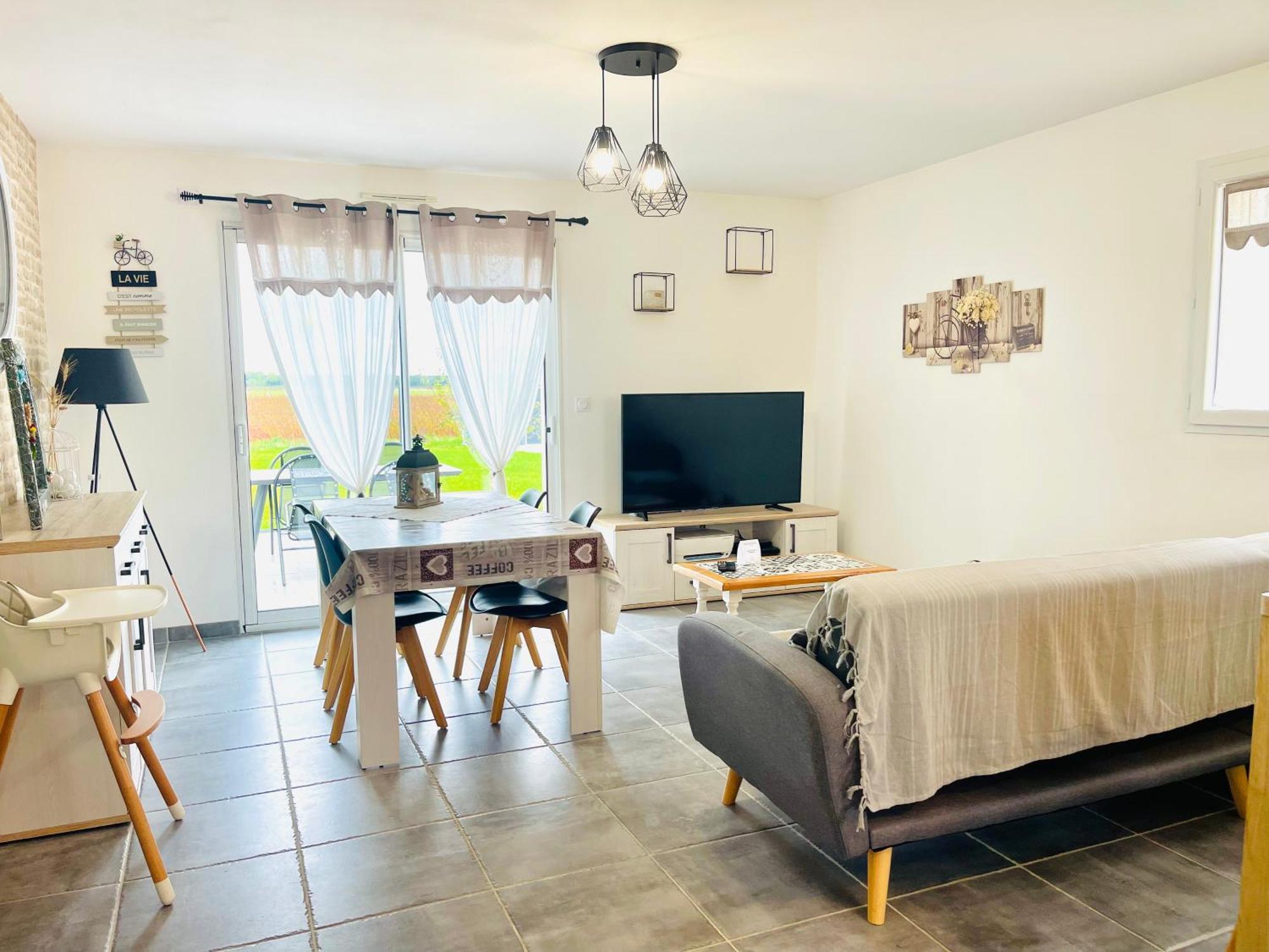Petite Maison Au Calme Poupry Extérieur photo