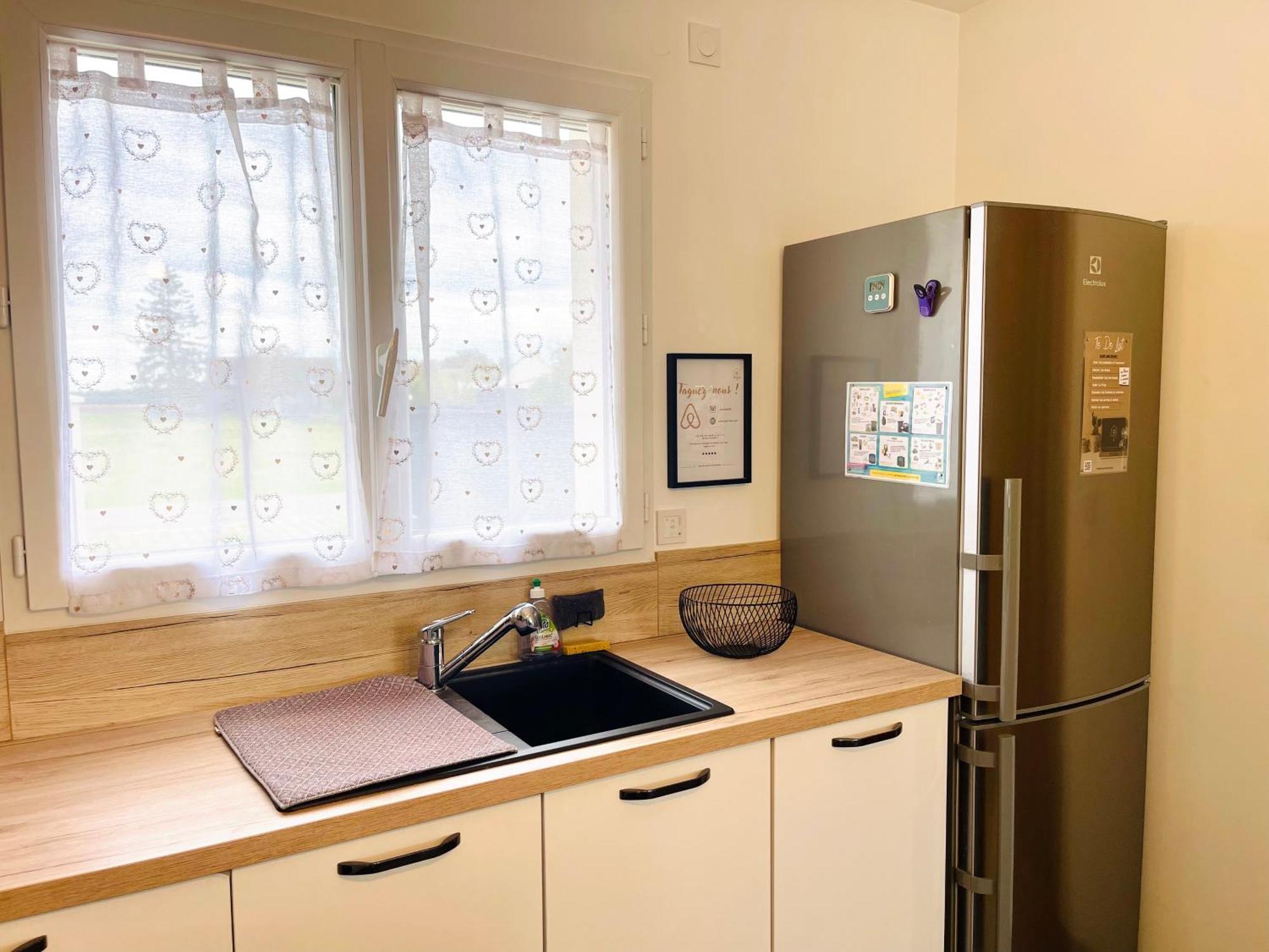 Petite Maison Au Calme Poupry Extérieur photo