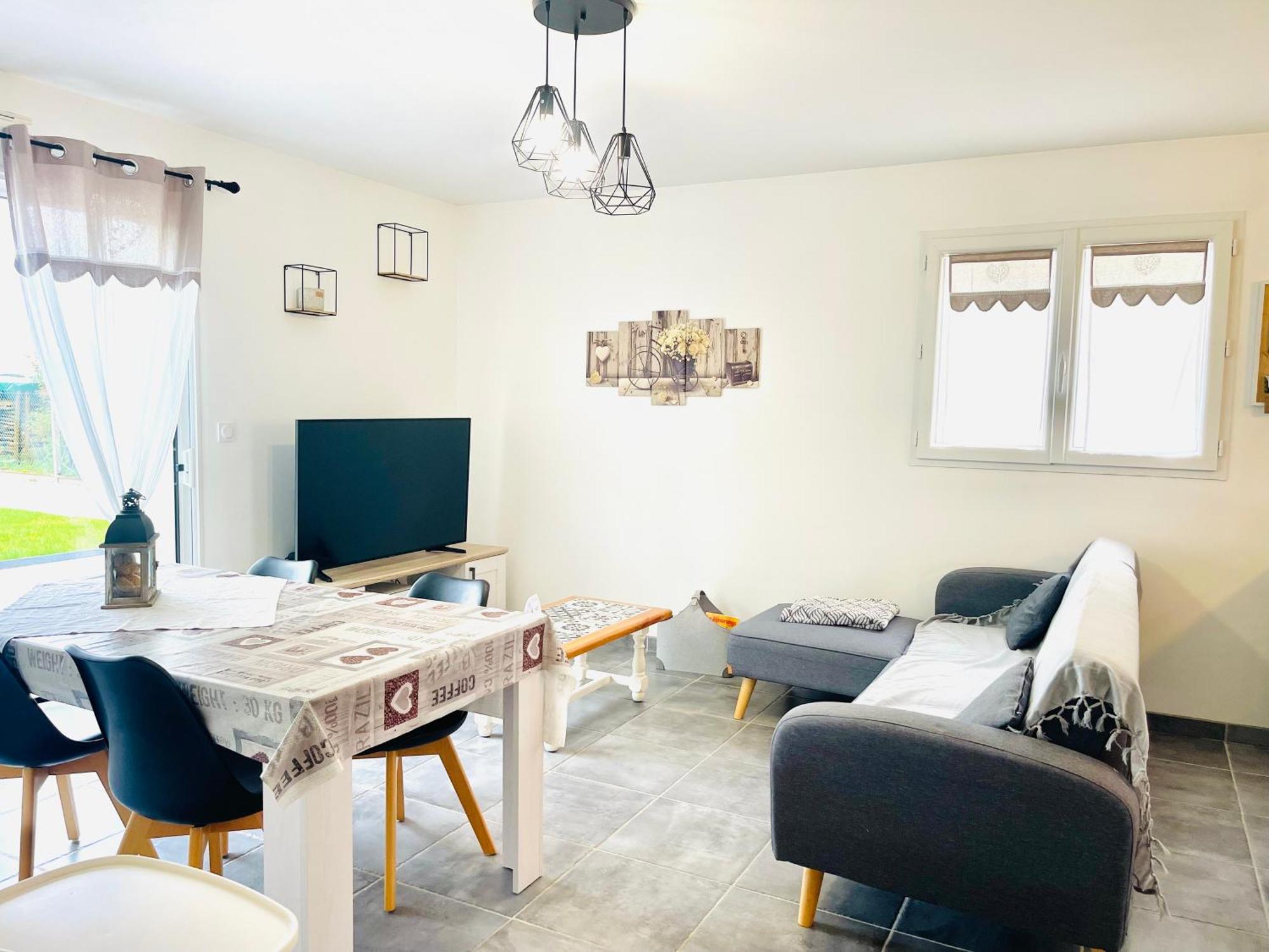 Petite Maison Au Calme Poupry Extérieur photo