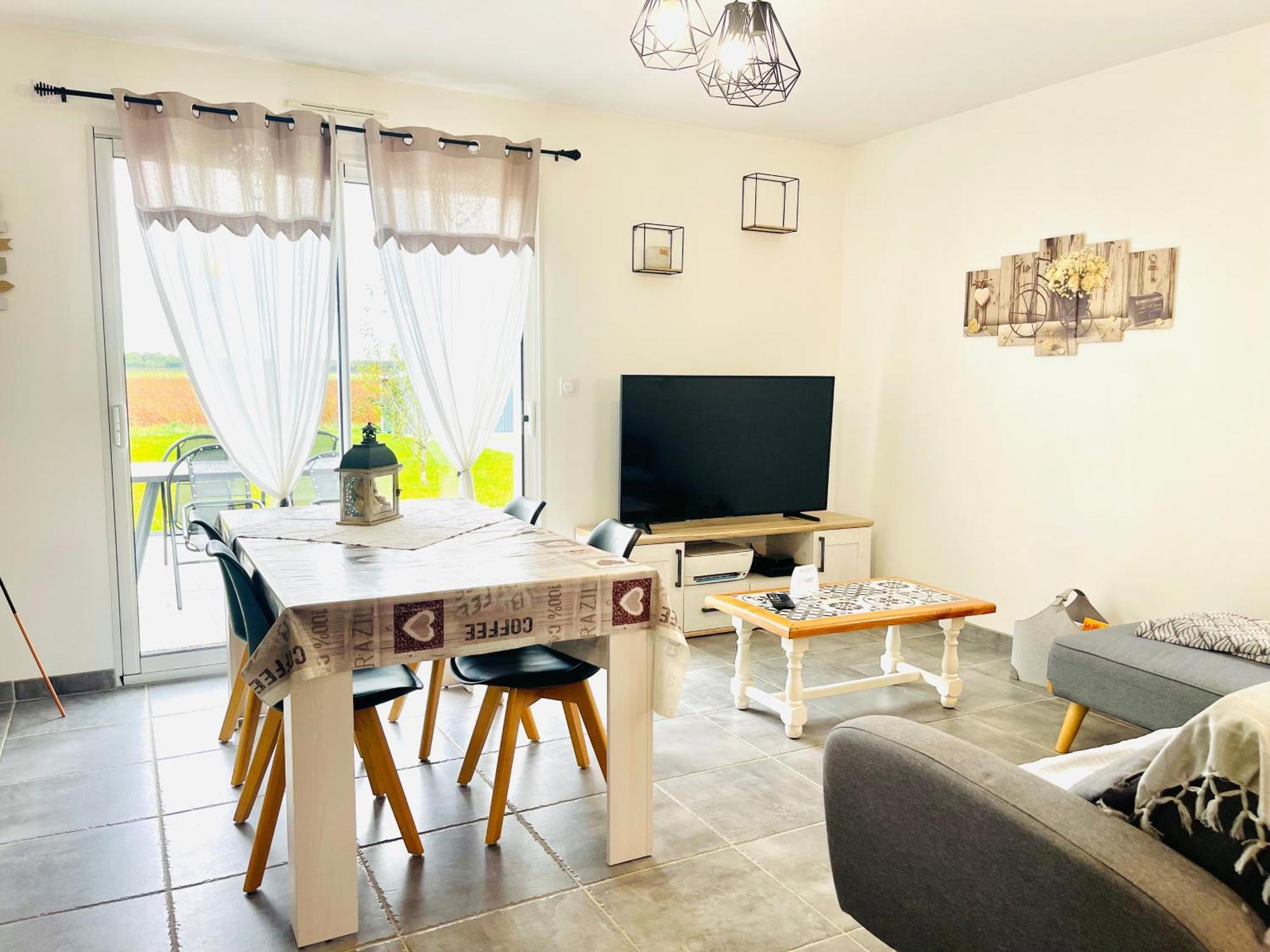 Petite Maison Au Calme Poupry Extérieur photo